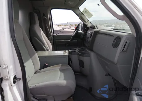 2010 Ford E-350 Super Duty Commercial/Recreational from USA, damaged, VIN 1FTSE3EL2ADA48592